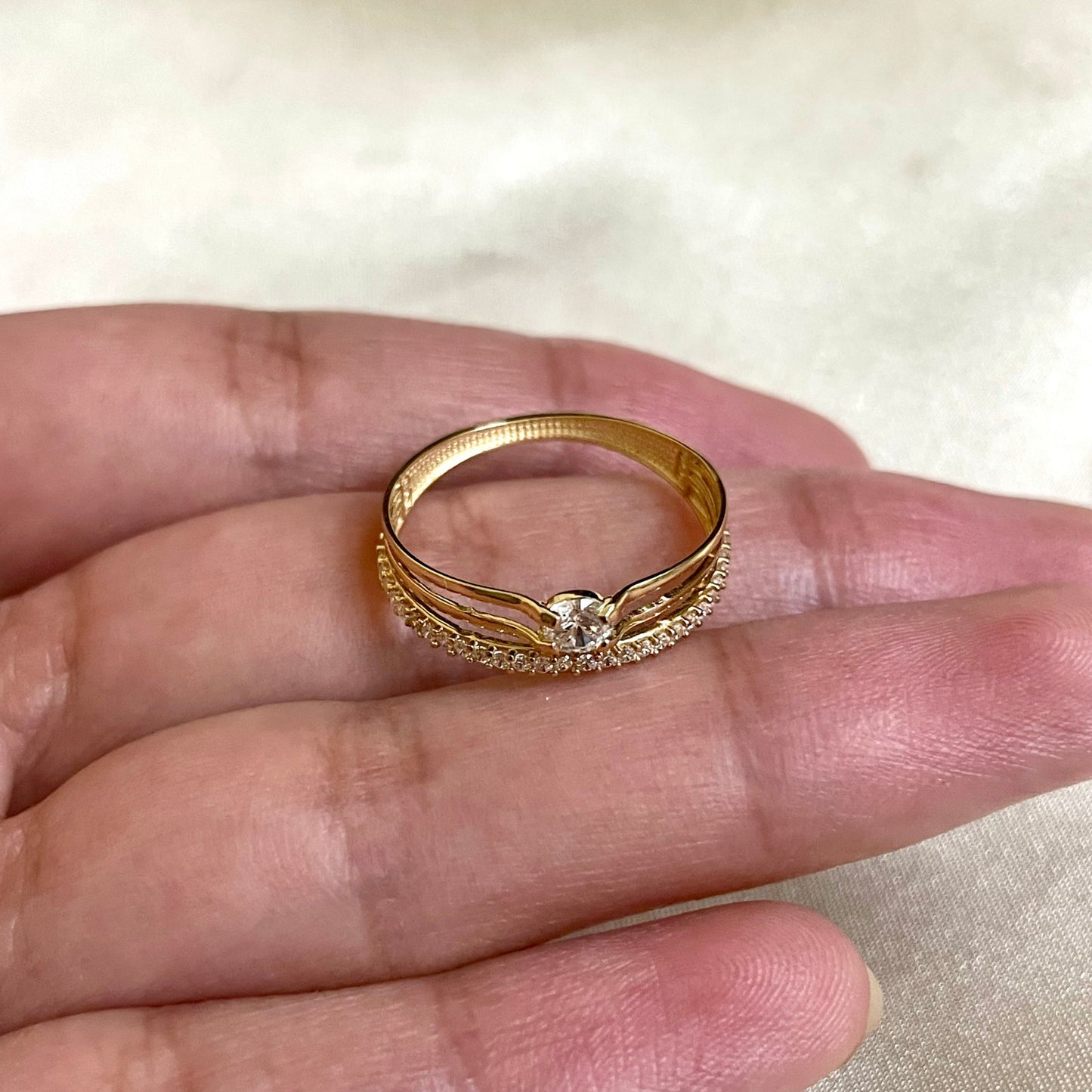 Anel Rayon em Ouro Amarelo 18K-750