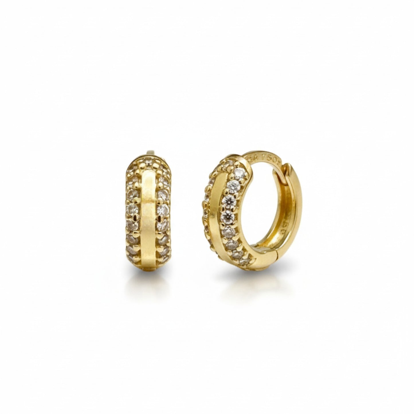 Brinco Argola em Ouro Amarelo 18K-750, com Zircônias