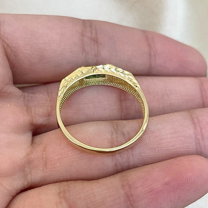 Anel Vanguard em Ouro Amarelo 18K-750, com zircônias