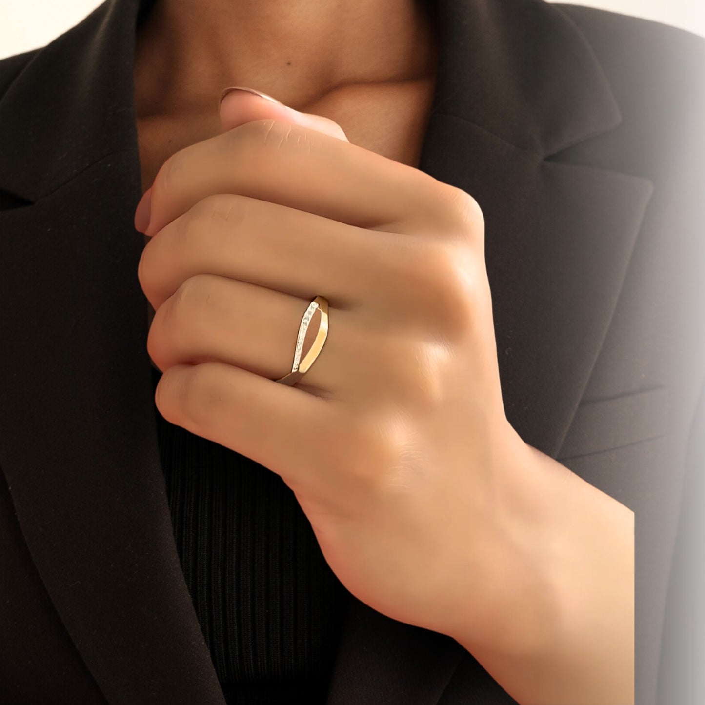 Anel Move Coleção Fit em Ouro Amarelo e Branco 18K-750