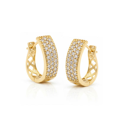 Brinco Argola Oval Pavê em Ouro Amarelo 18K-750, com Zircônias