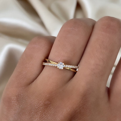 Anel Dual em Ouro Amarelo 18K-750, com zircônias