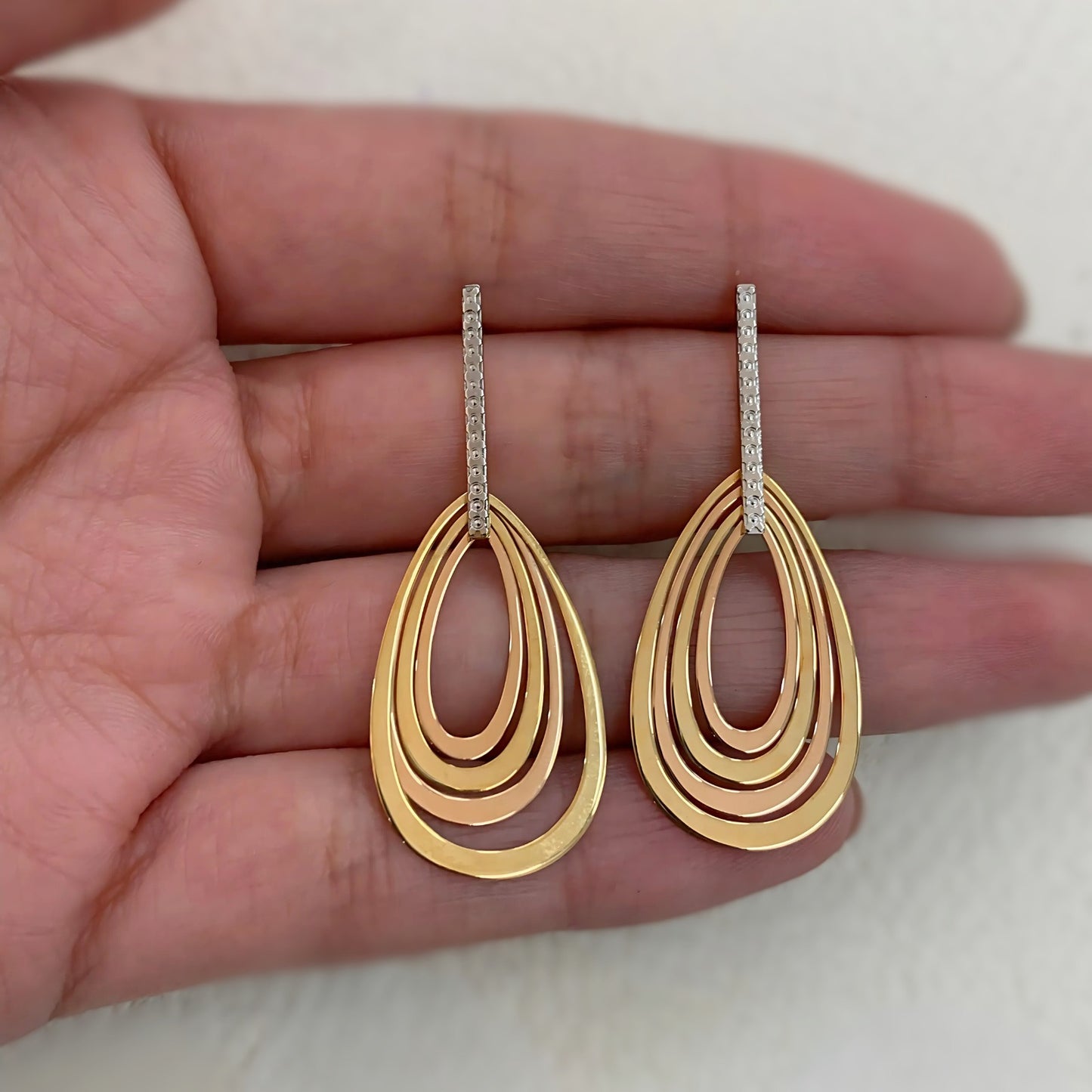 Brinco Luminea em Ouro Amarelo e Branco 18K