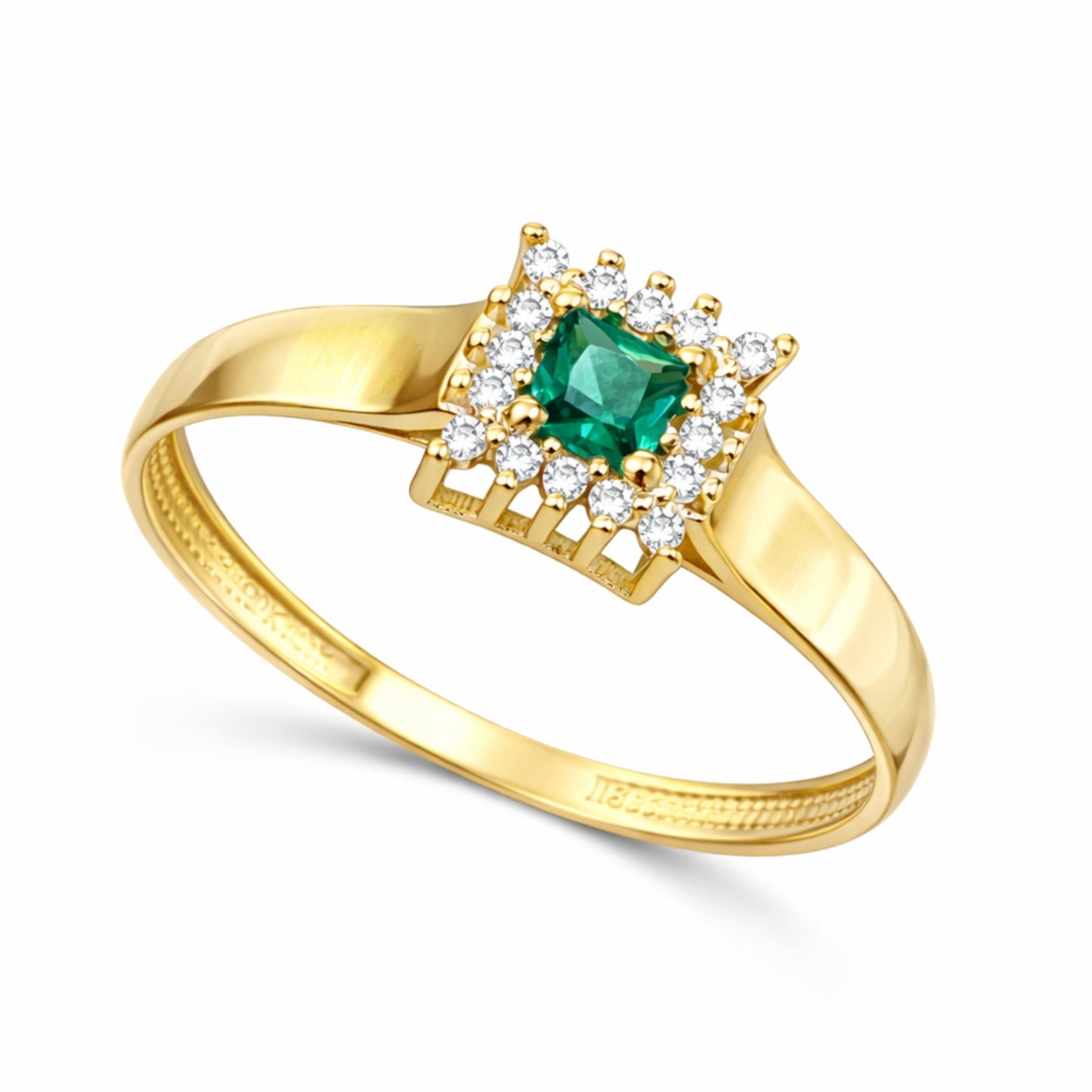 Anel Dream em Ouro Amarelo 18K-750, com zircônias