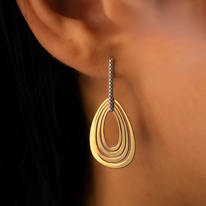 Brinco Luminea em Ouro Amarelo e Branco 18K