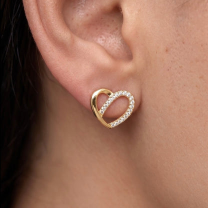 Brinco Stella em Ouro Amarelo 18k, com zircônias