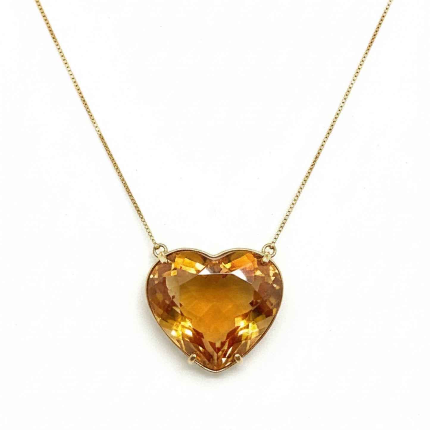 Gargantilha Coração de Cirtino em Ouro Amarelo 18K-750