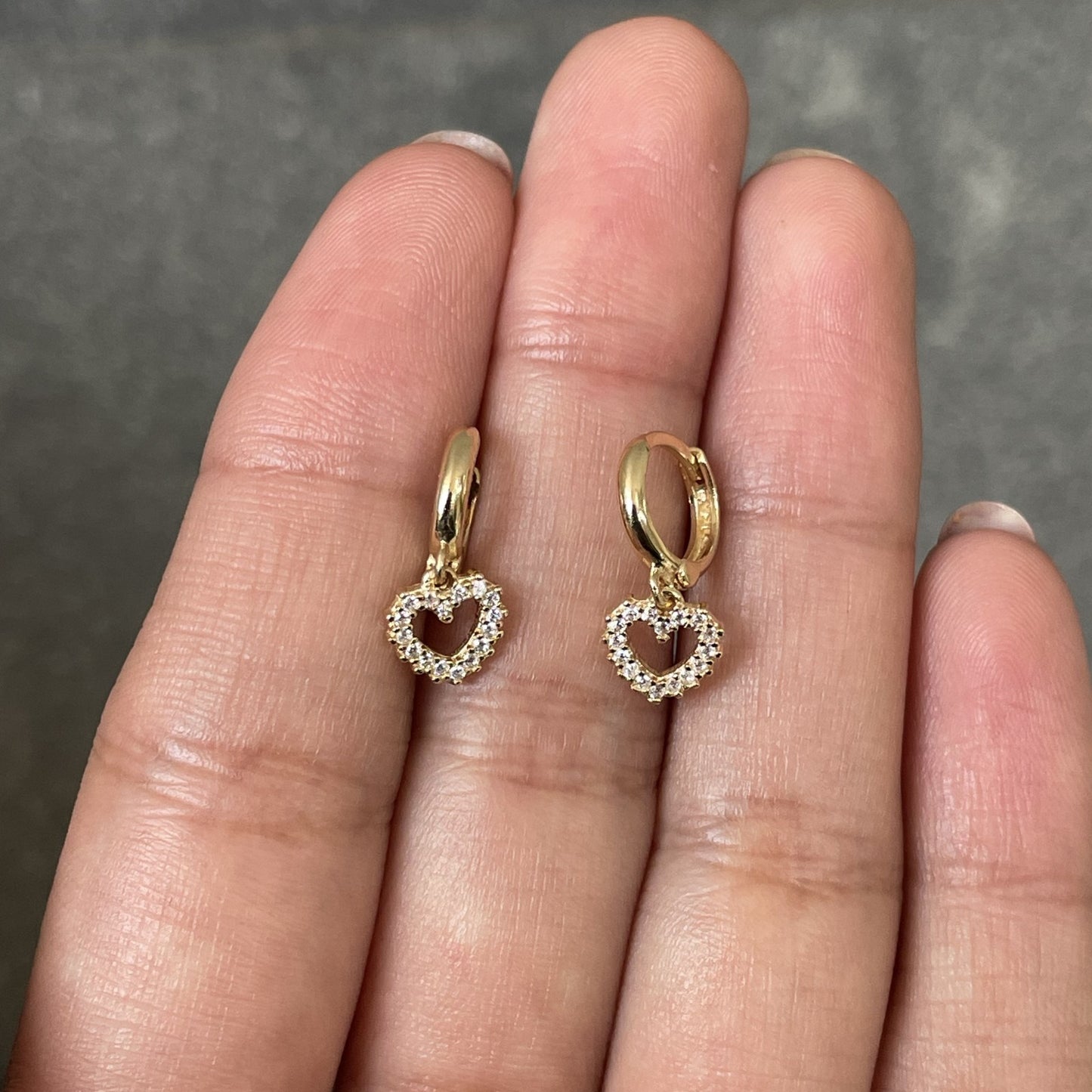Brinco Argola Daughter em Ouro Amarelo 18K-750