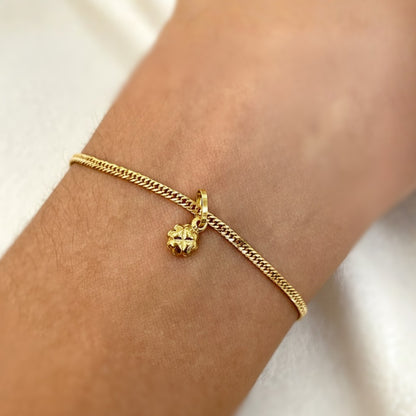 Pingente em Ouro Amarelo 18k - Trevo Liso Mini