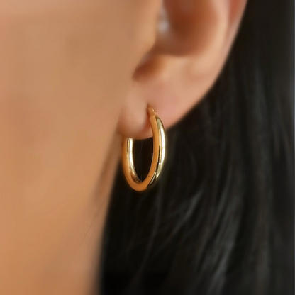 Brinco Argola Tubular Oval em Ouro Amarelo 18k, 15mm