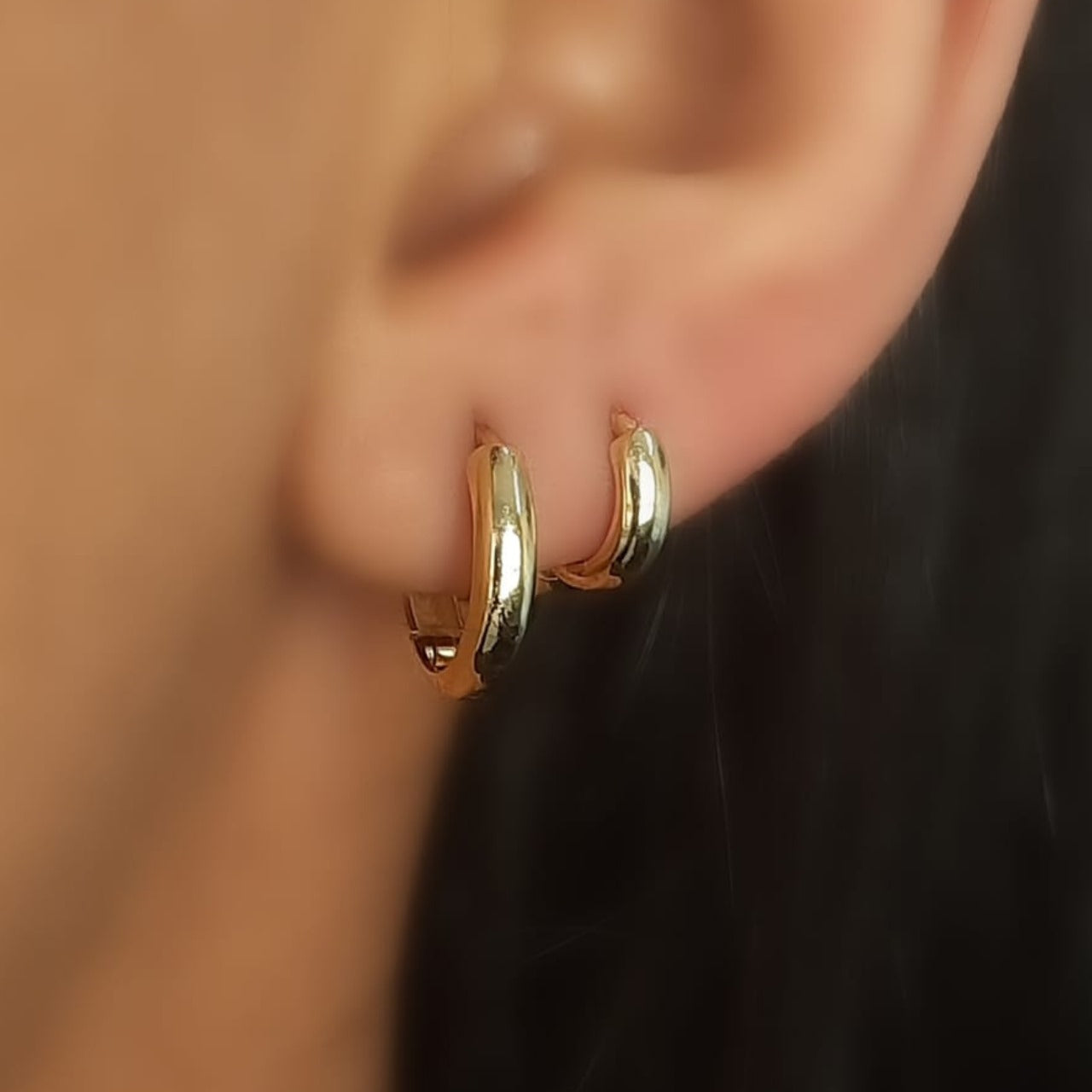 Brinco Argola Redonda em Ouro Amarelo 18k, 10mm