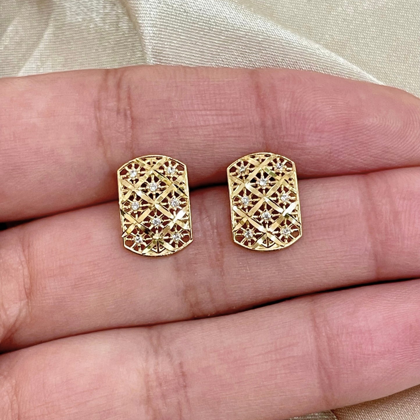 Brinco Lumiere em Ouro Amarelo