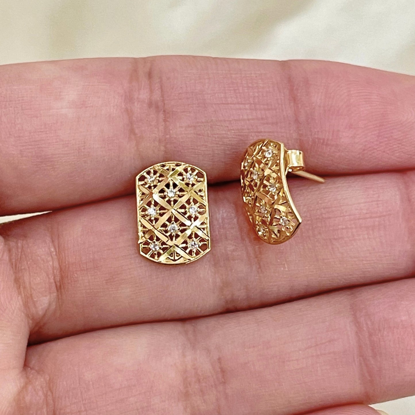 Brinco Lumiere em Ouro Amarelo