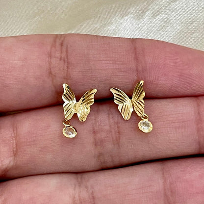Brinco Borboleta com Zircônia em Ouro Amarelo 18K-750