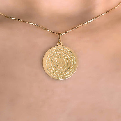 Pingente Medalha Redonda Pai Nosso em Ouro Amarelo 18K-750