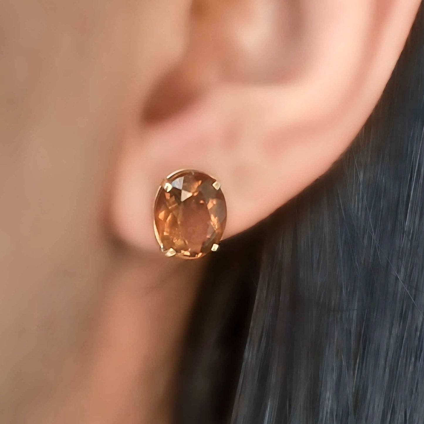 Brinco Citrino Oval em Ouro Amarelo 18K-750