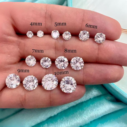 Brinco Cálice Zircônia Branca 5mm em Ouro Amarelo 18k-750