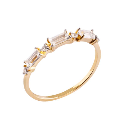 Anel Meia Aliança Luminous com Topázios Brancos em Ouro Amarelo 18K