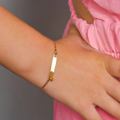 Pulseira Infantil Chapa com Corações em Ouro Amarelo 18K-750