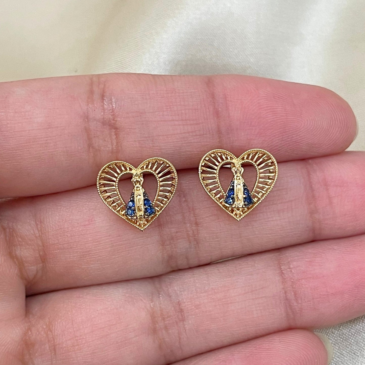 Brinco Coração Nossa Senhora Aparecida em Ouro Amarelo 18K-750