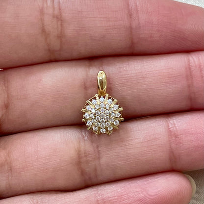 Pingente Solenne em Ouro Amarelo 18K, com zircônias