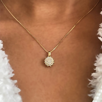 Pingente Solenne em Ouro Amarelo 18K, com zircônias