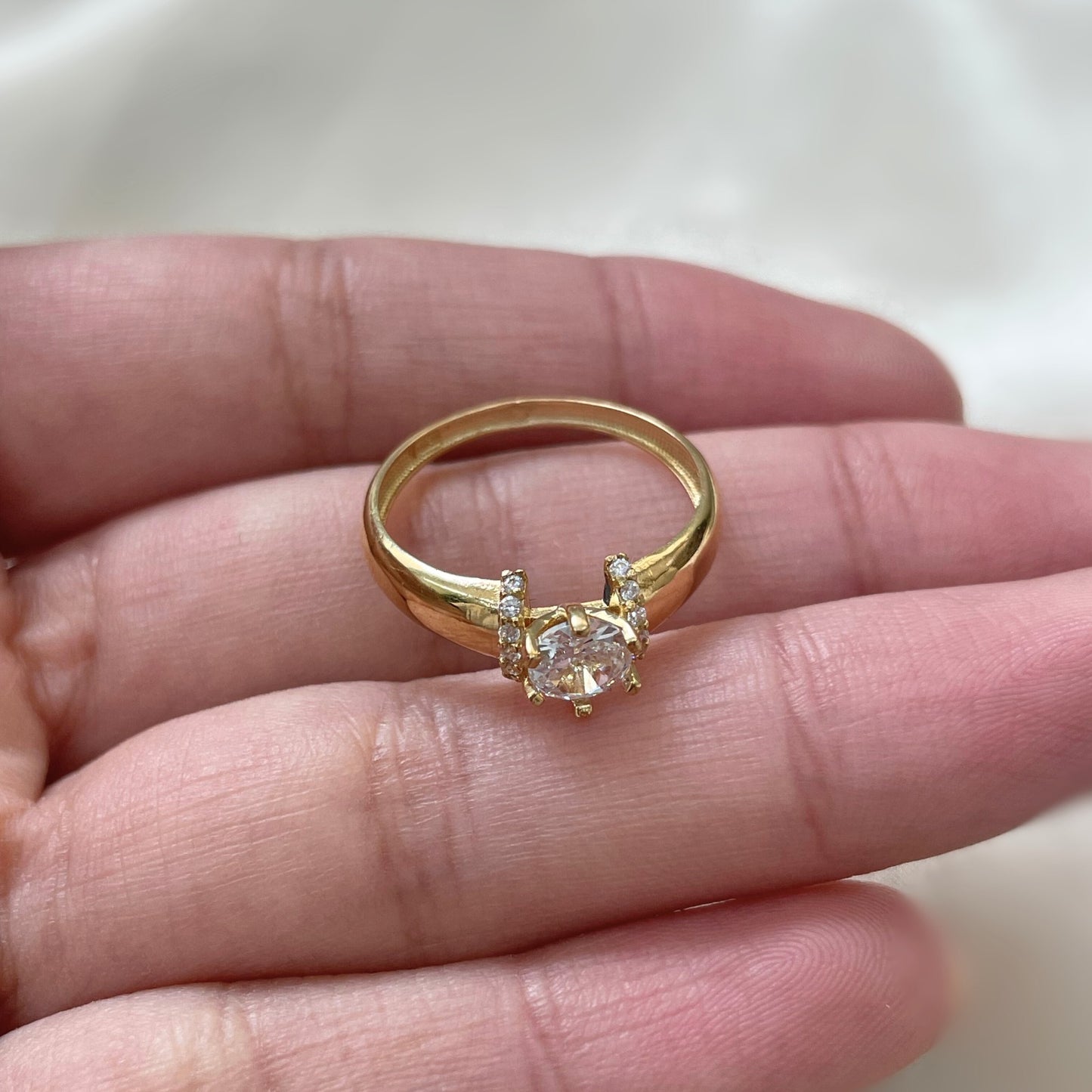Anel Étoile em Ouro Amarelo 18K-750