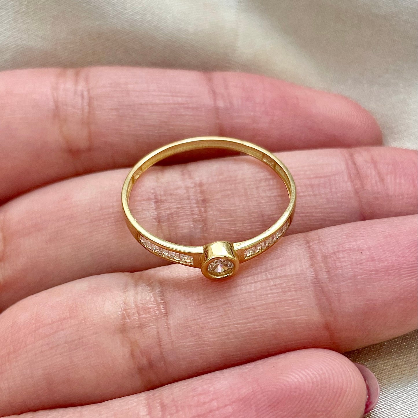 Anel Brillé em Ouro Amarelo 18K-750