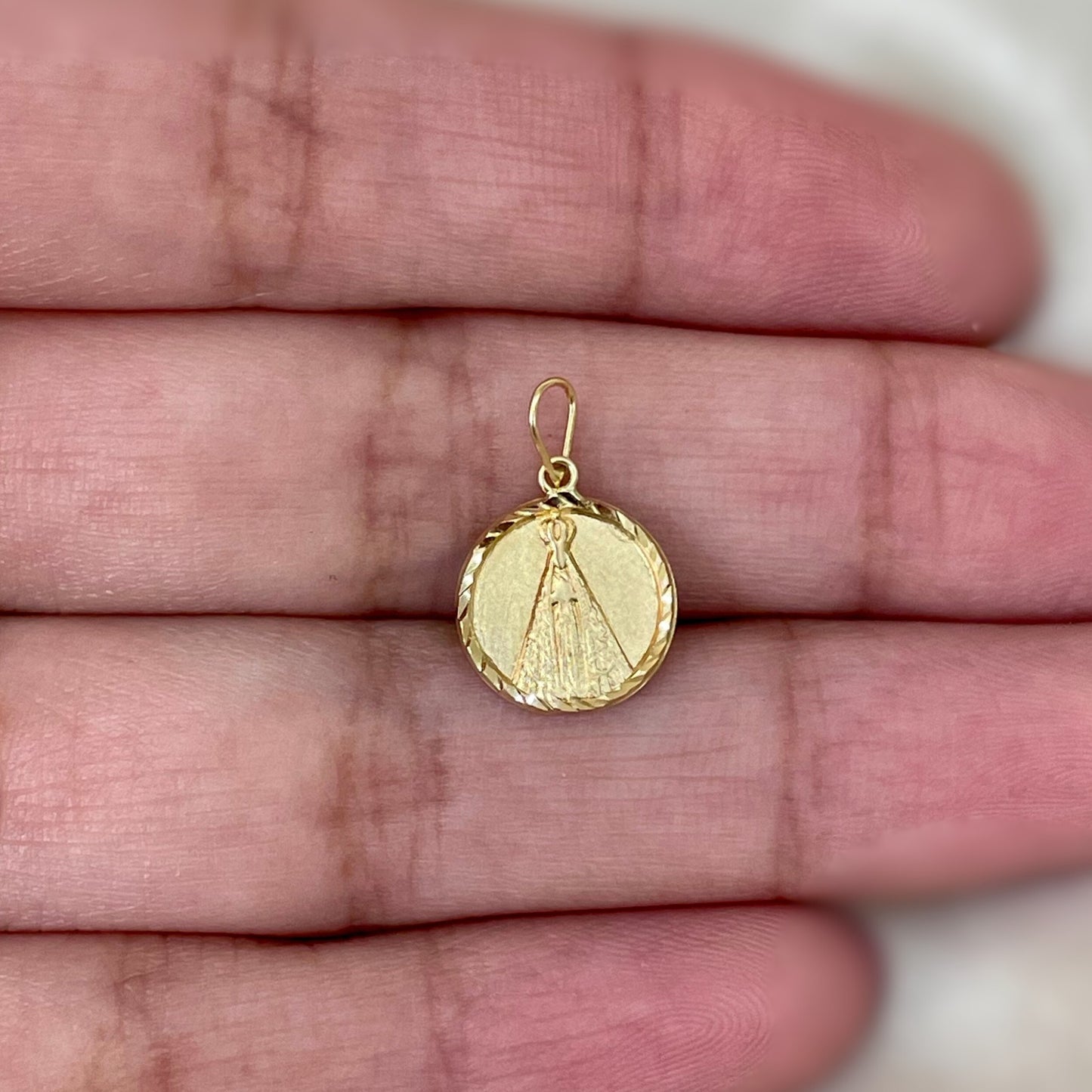 Pingente Medalha Nossa Senhora Aparecida em Ouro Amarelo 18K