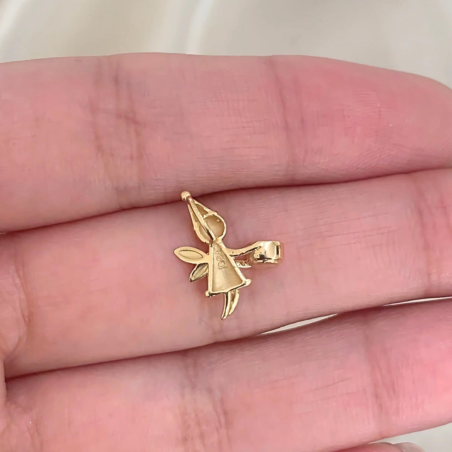 Pingente Fada do Dente em Ouro Amarelo 18K-750