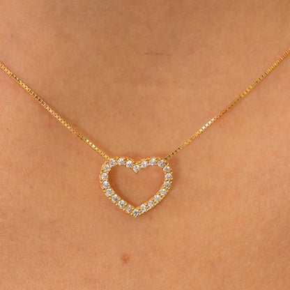 Pingente em Ouro Amarelo 18K Coração Cravejado com Zircônias Vazado