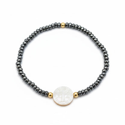 Pulseira de Hematitas com medalha madrepérola de São Bento  Ouro 18K-750