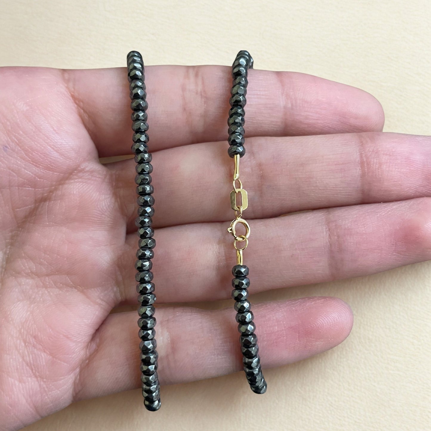 Corrente de Hematitas em Ouro 18K-750