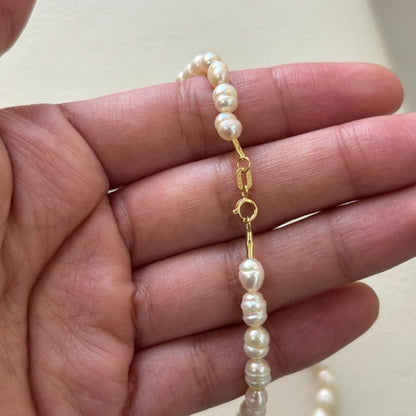 Gargantilha de Pérolas Barrocas com Coração em Ouro Amarelo 18K-750