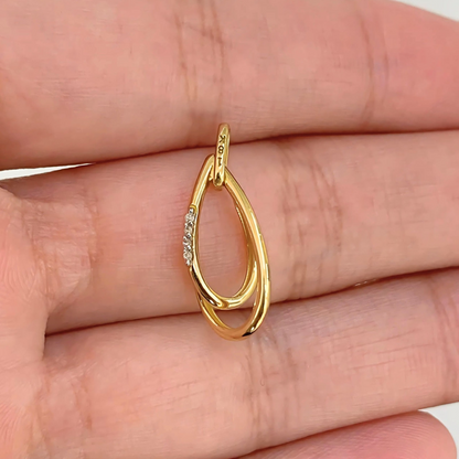 Pingente Cignus com Brilhantes Coleção Caminho em Ouro Amarelo 18K-750
