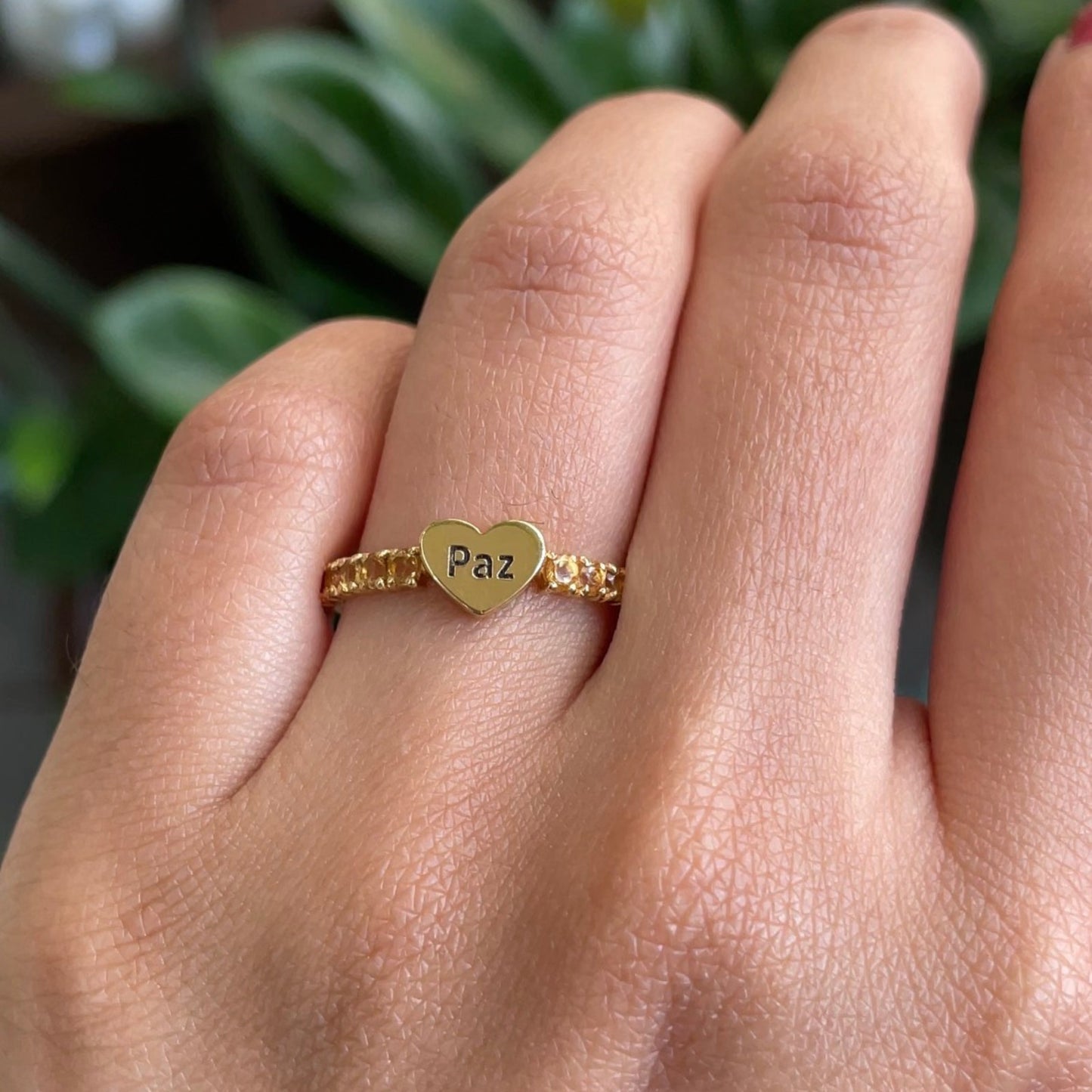 Anel Coração Paz em Ouro Amarelo 18K-750, com citrino