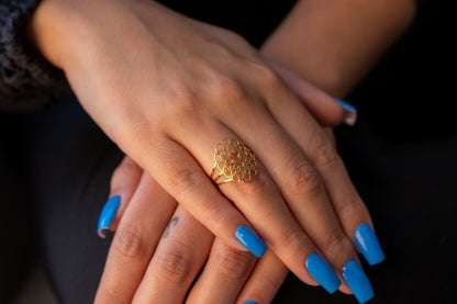 Anel Mandala Oval em Ouro Amarelo 18K