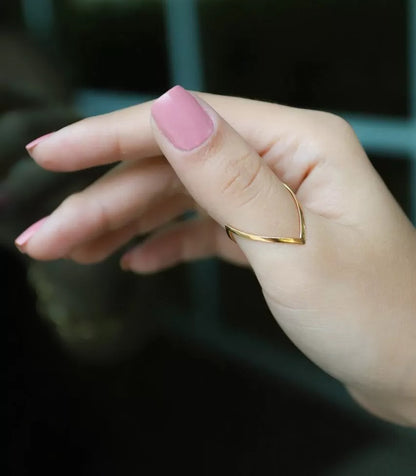 Anel Tubarão em Ouro Amarelo 18K