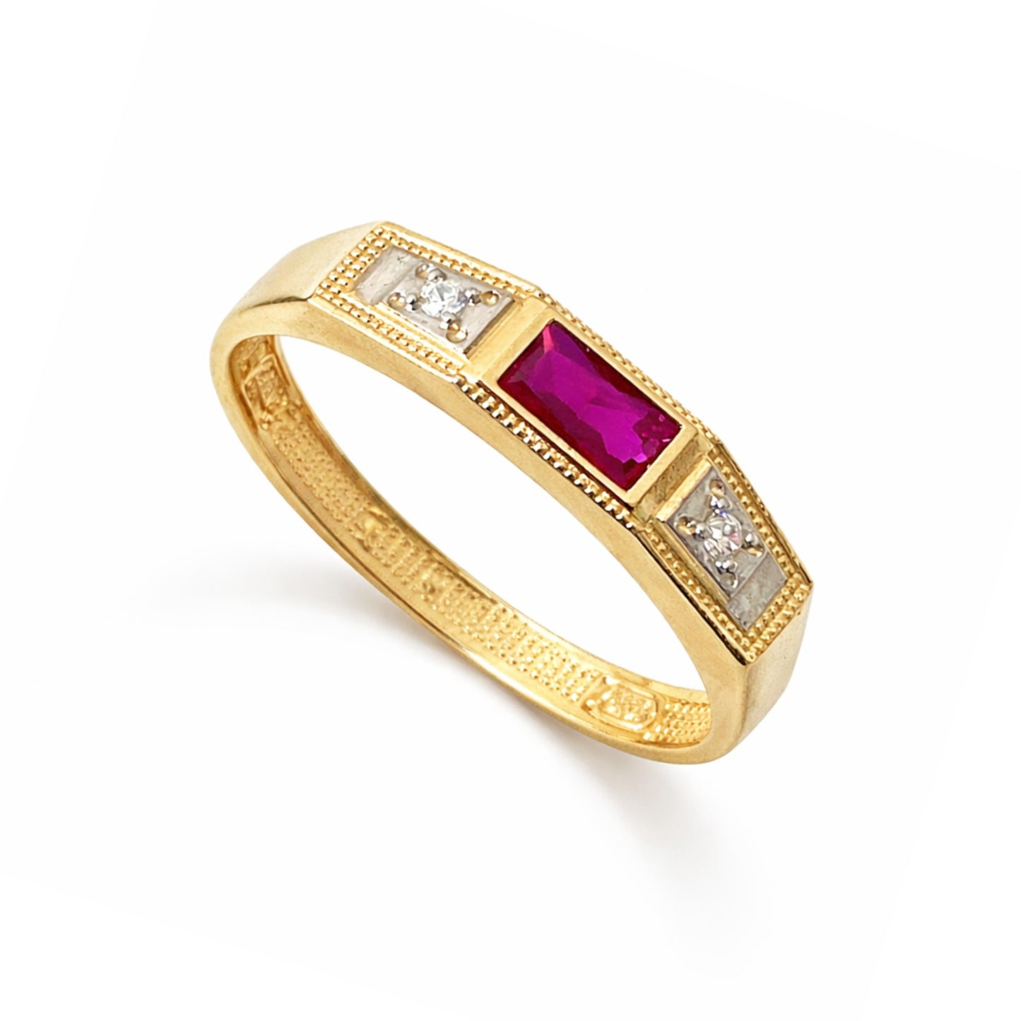 Anel Magister em Ouro Amarelo 18K-750, com zircônias