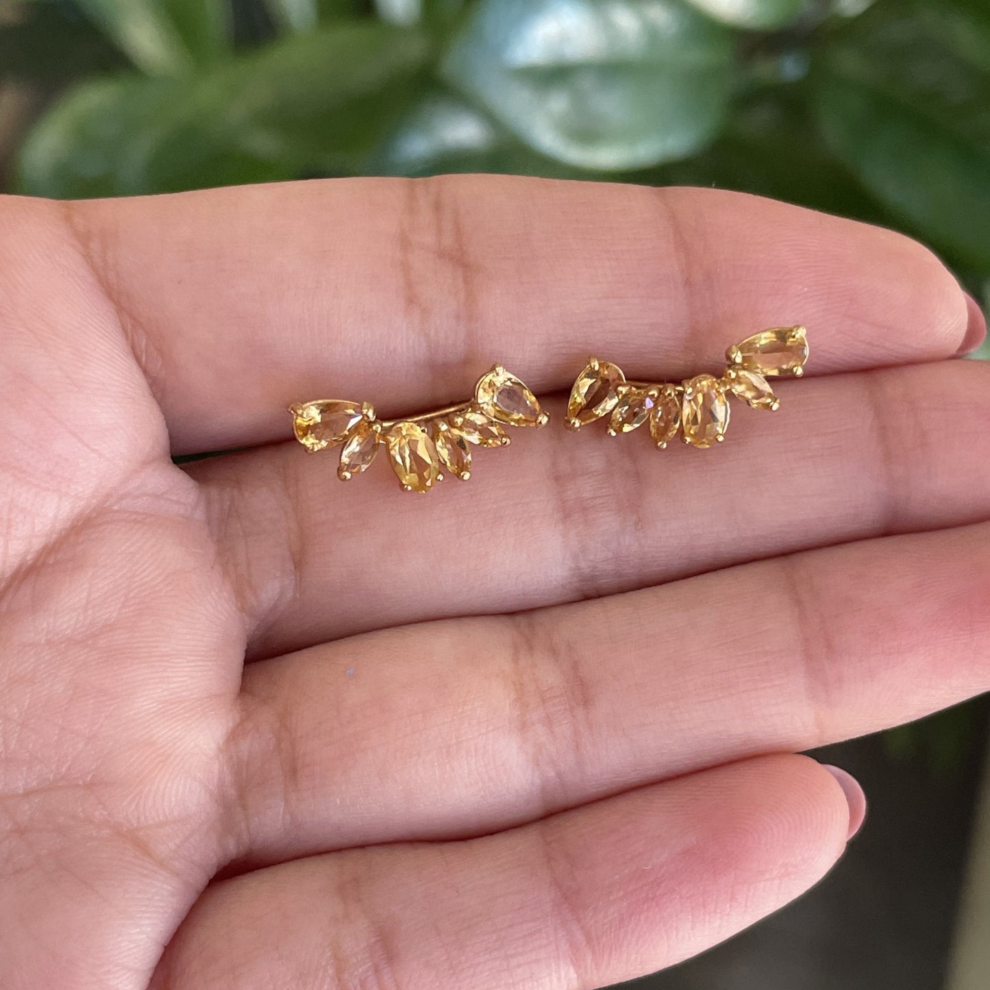 Brinco Alvorada em Ouro Amarelo 18k, com citrinos