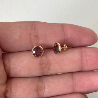 Brinco Quartzo Violeta em Ouro Amarelo 18K