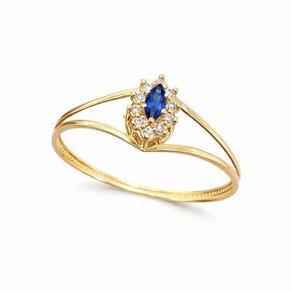 Anel Victoria em Ouro Amarelo 18K-750, com zircônias