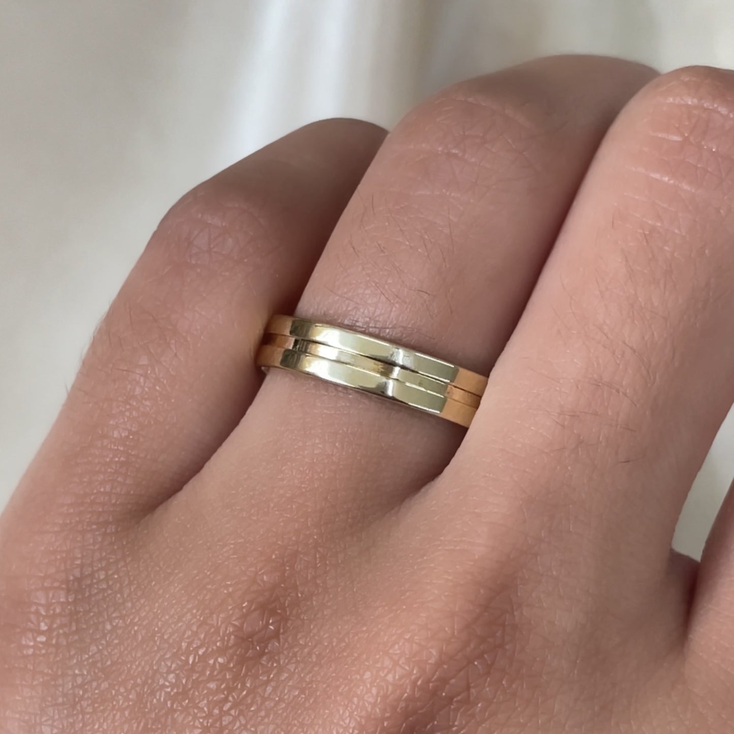 Aliança Constelação em Ouro Amarelo 18K