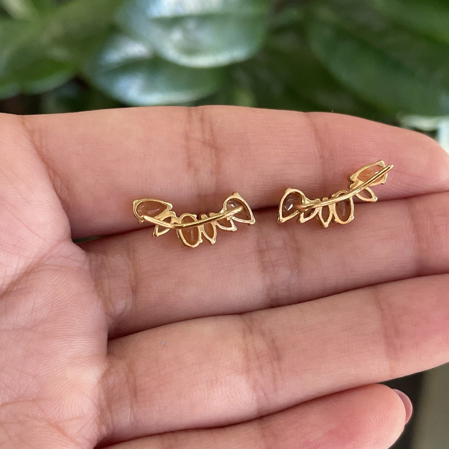 Brinco Alvorada em Ouro Amarelo 18k, com citrinos